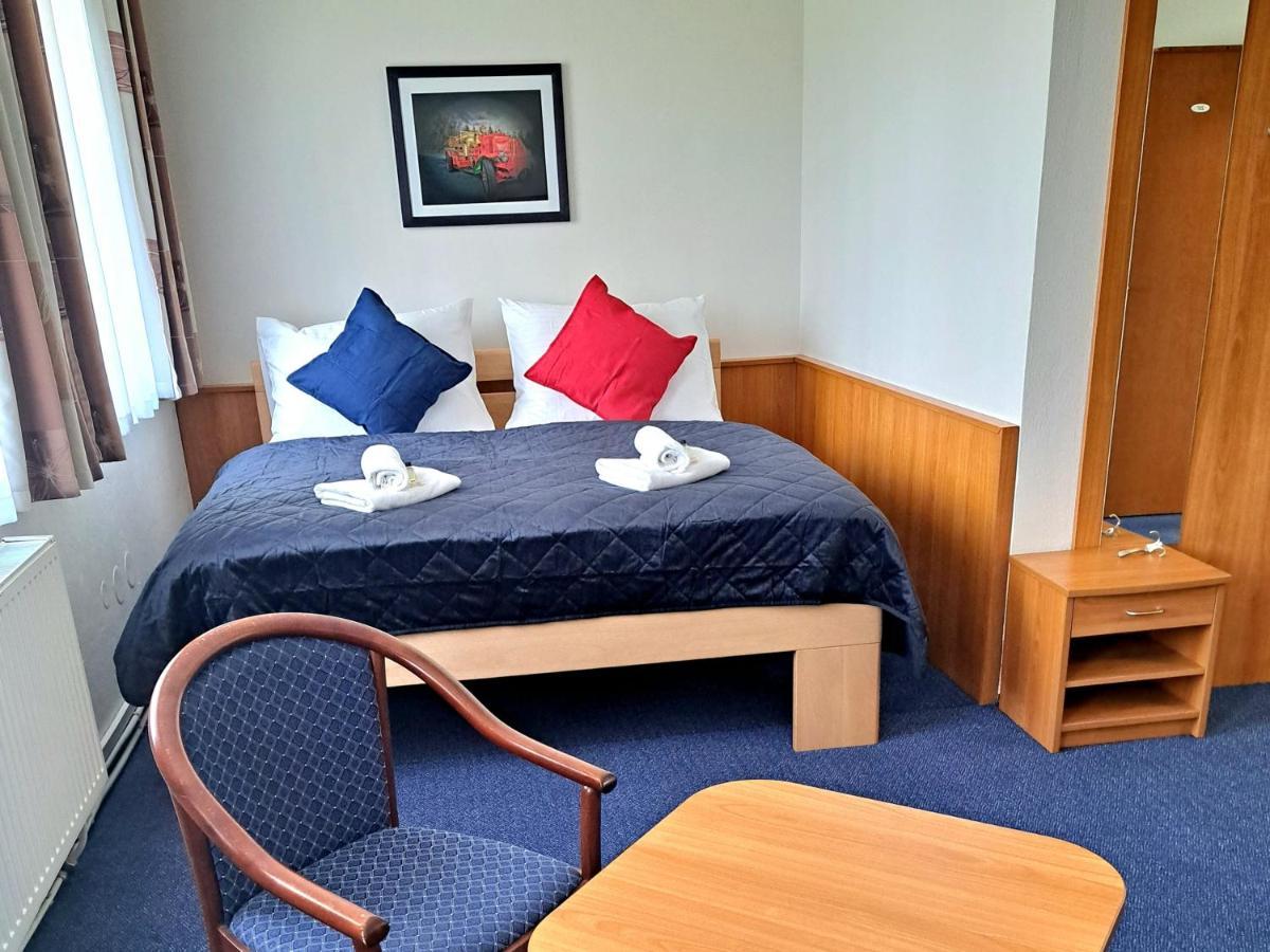 Hasicsky Hotel Pribyslav Экстерьер фото