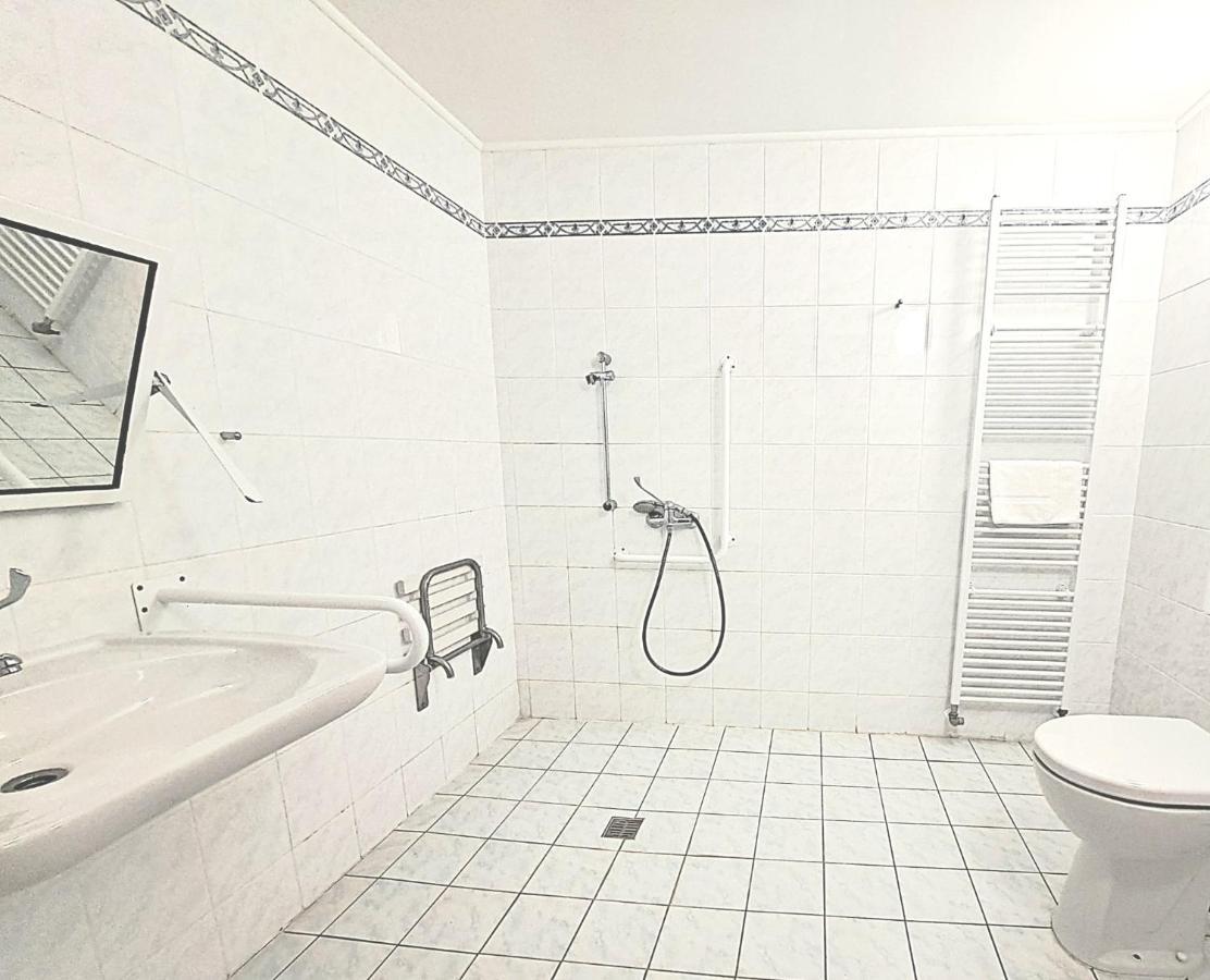Hasicsky Hotel Pribyslav Экстерьер фото